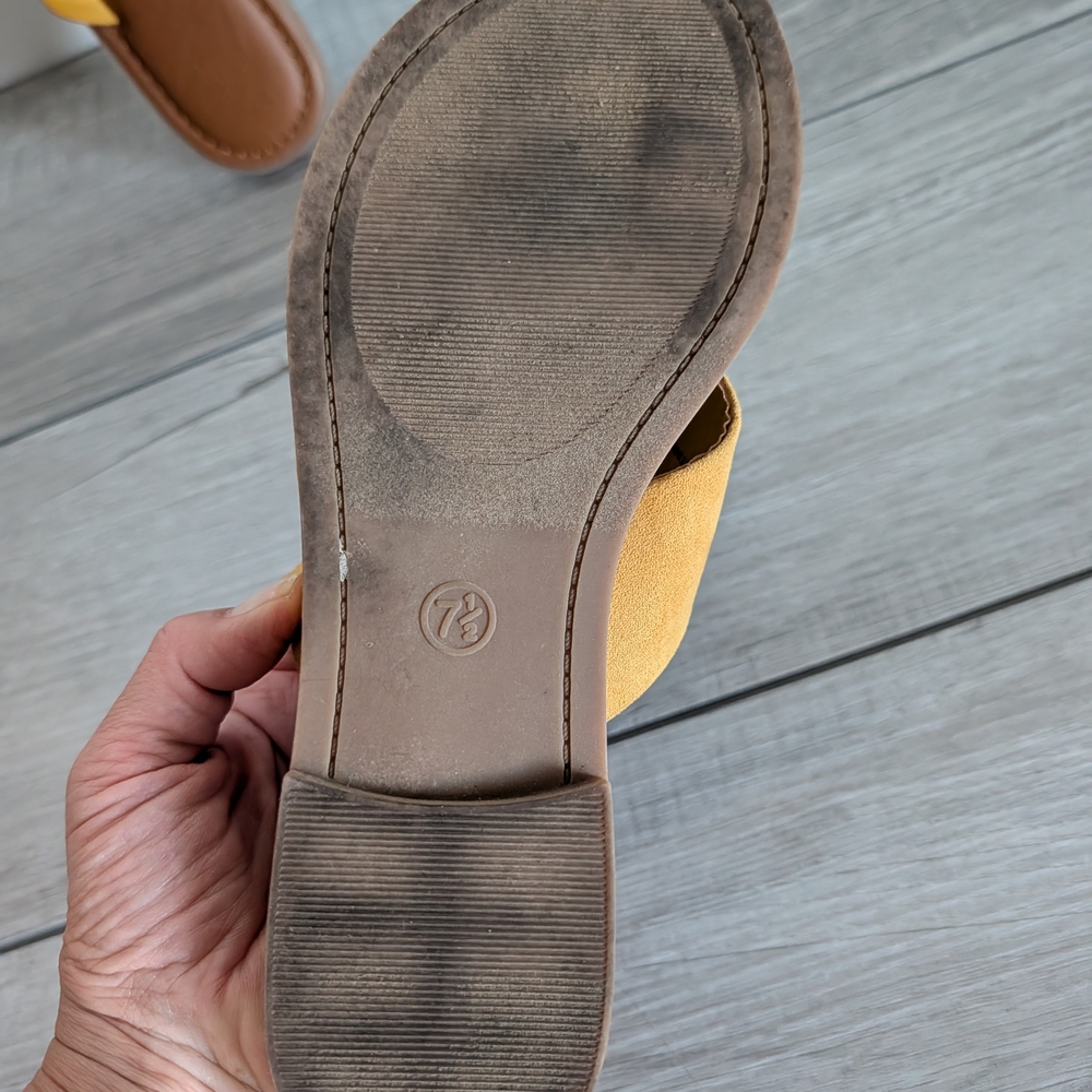 Universal Thread Mustard Yellow Ruffle Slide Sandals - Picture 5 of 6